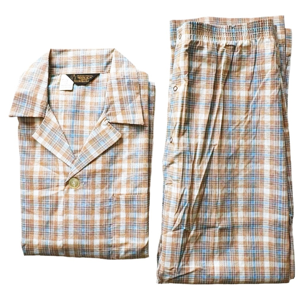 Sears Vintage Perma Prest Plaid Pajama Set - NWOT |
MEDIUM